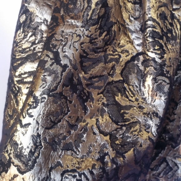 Iris & Ivy Gold and Black Special Occasion Dress - Picture 3 of 8